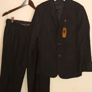 Boys Class Club Gold Label Black 2Pc Suit Size 12H